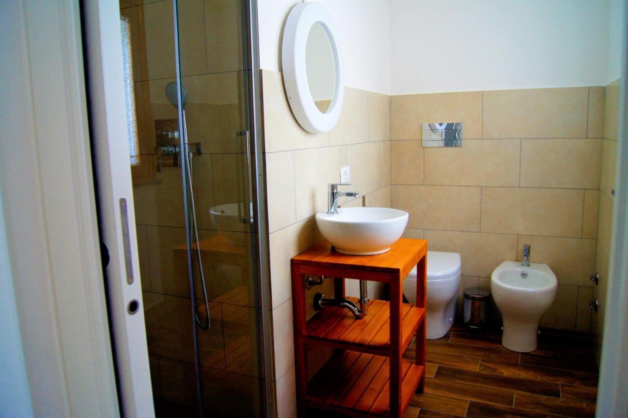 Isola Bed And Breakfast Syracuse ภายนอก รูปภาพ