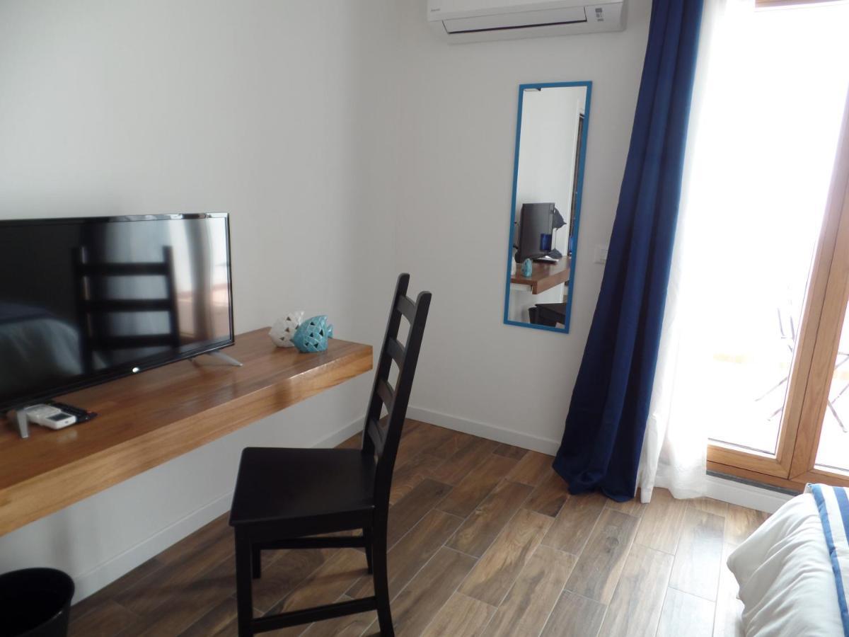 Isola Bed And Breakfast Syracuse ภายนอก รูปภาพ