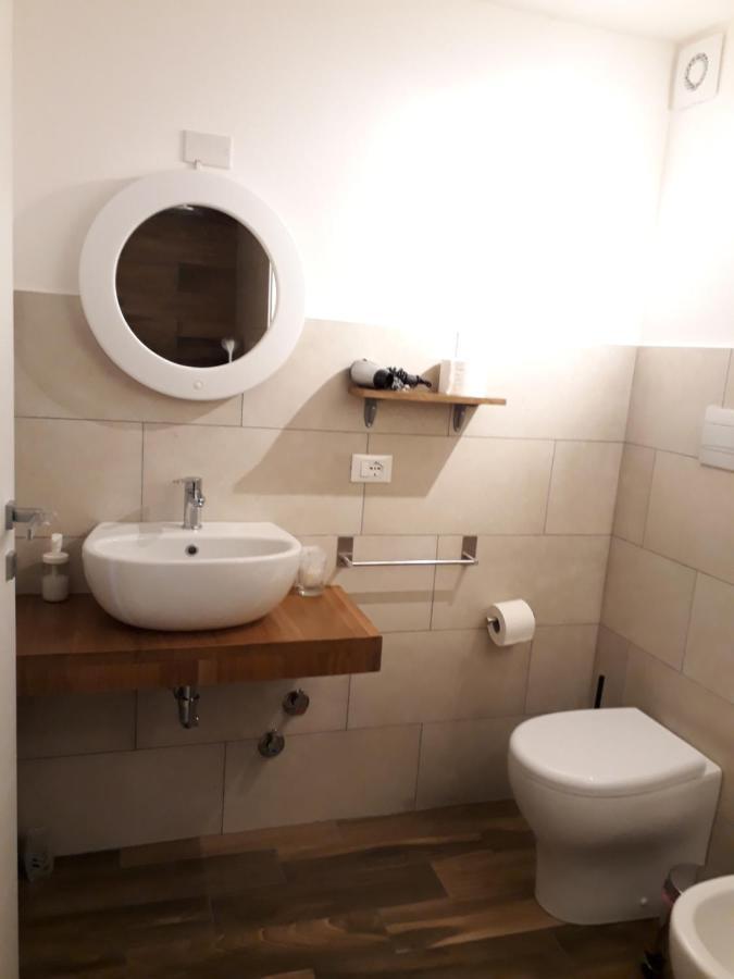 Isola Bed And Breakfast Syracuse ภายนอก รูปภาพ